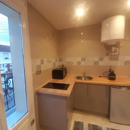 5 Rue Adeline * Пьерфит-сюр-Сен